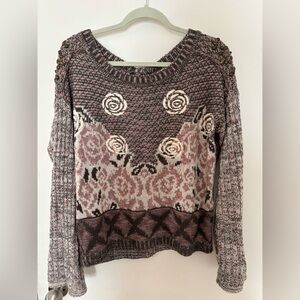 Danish Brand Cream Floral Crewneck Sweater - Pink & Gray Size M